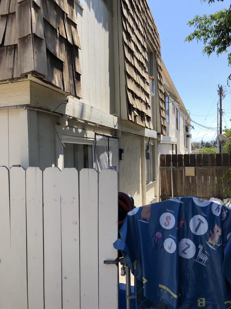 Slide of Zenith Roofing Services