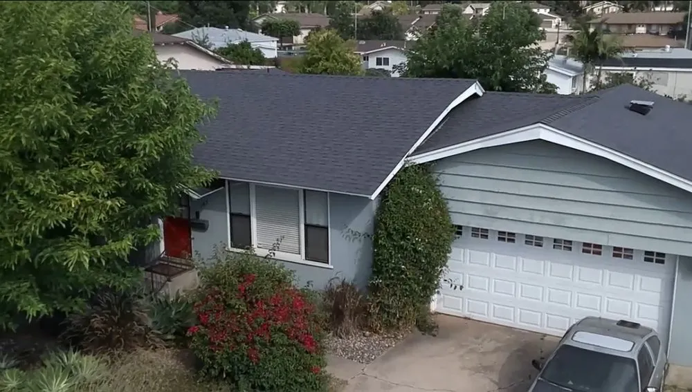 Slide of Zenith Roofing Services