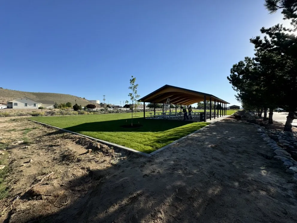 Slide of Zenitram General Contractors