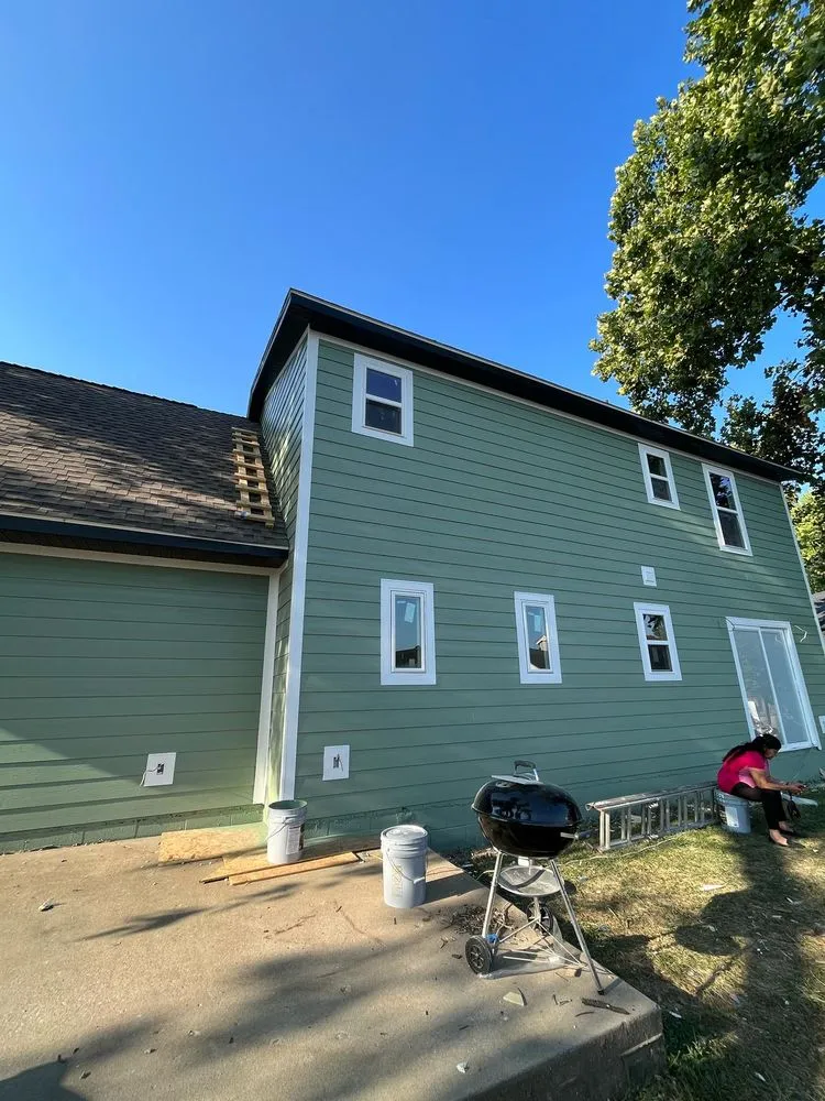 Slide of Zetino Remodeling