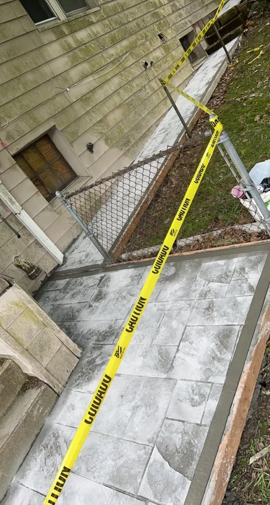 Slide of ZH Construction & Renovation