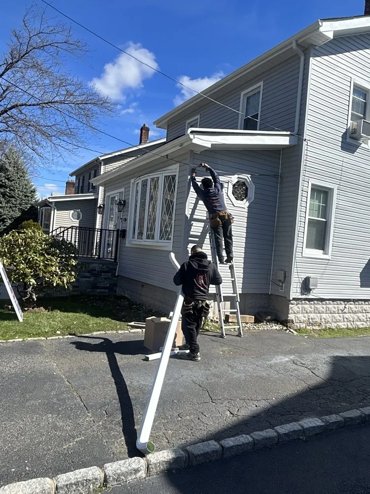 Slide of Zhao Construction