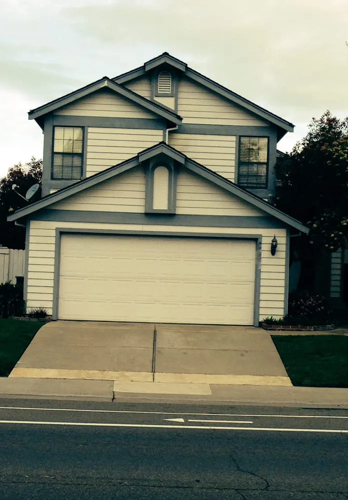 Slide of Zimmerman Re-Roofing