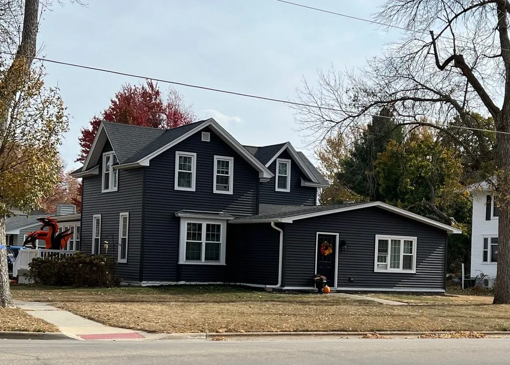 Slide of Zinnel Roofing and Exteriors