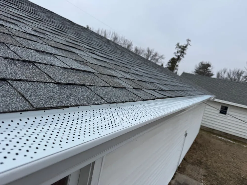 Slide of Zinnel Roofing and Exteriors