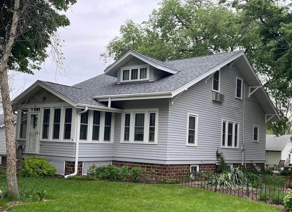 Slide of Zinnel Roofing and Exteriors