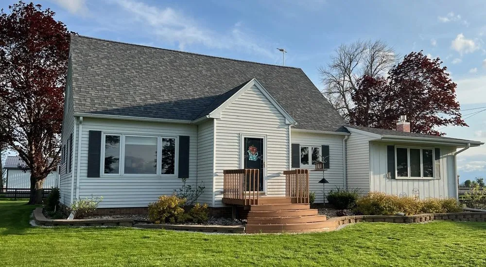 Slide of Zinnel Roofing and Exteriors