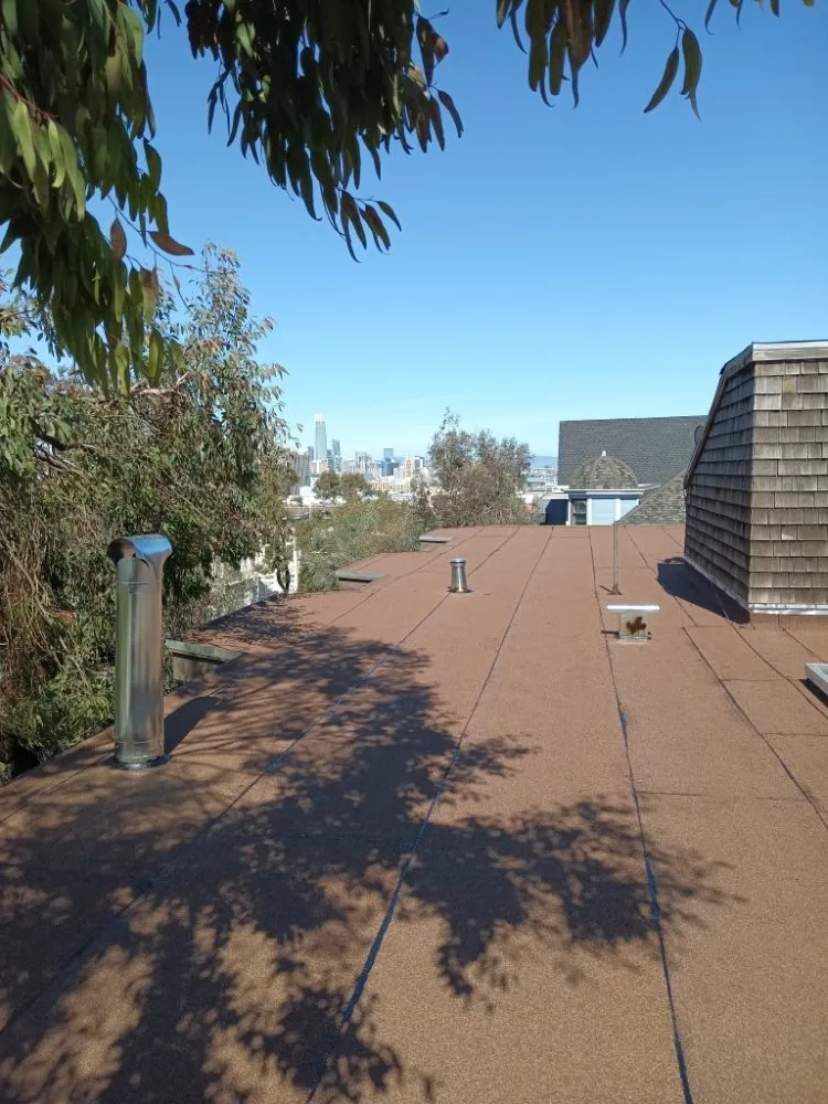 Slide of Zoethi Roofing and Gutters