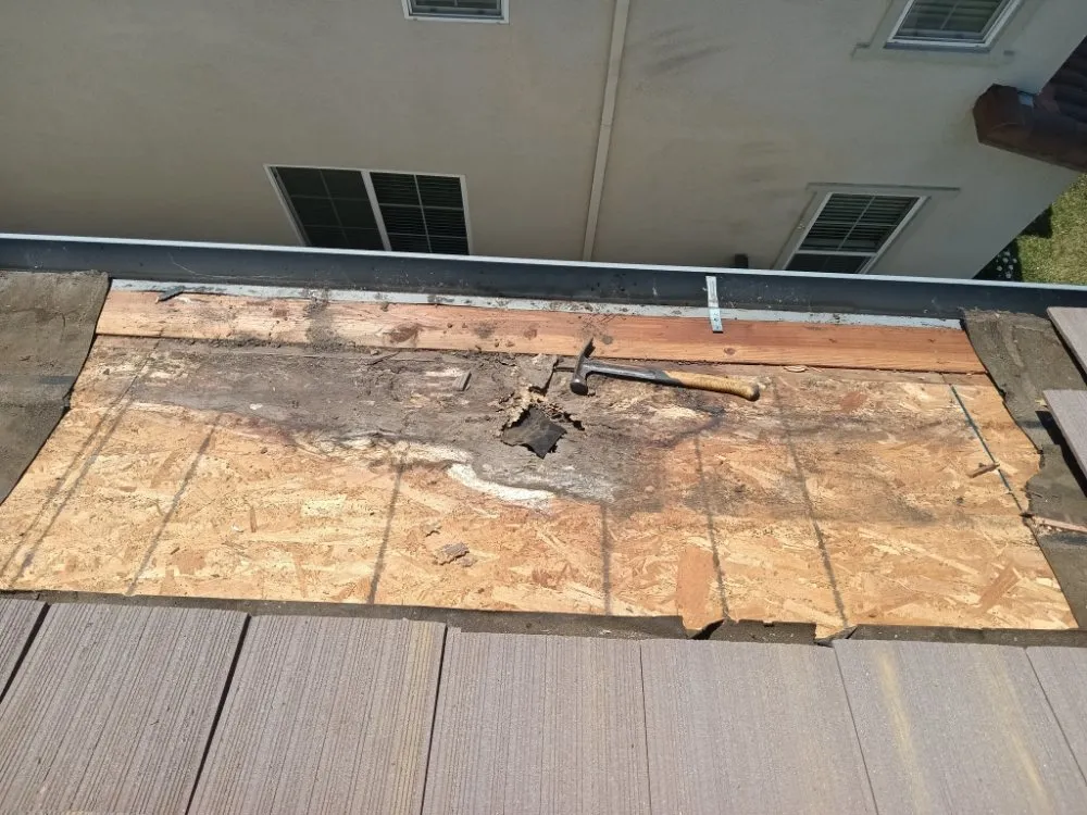 Slide of Zoethi Roofing and Gutters