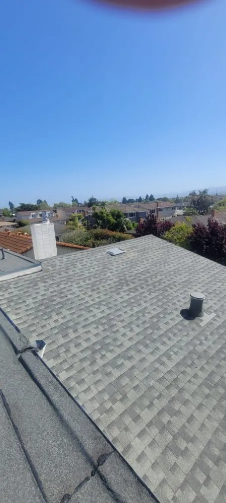 Slide of Zoethi Roofing and Gutters