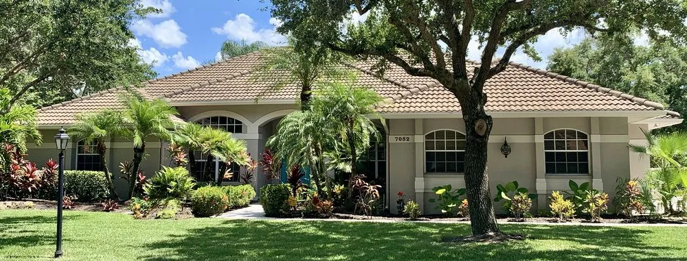 Slide of Zoller Roofing