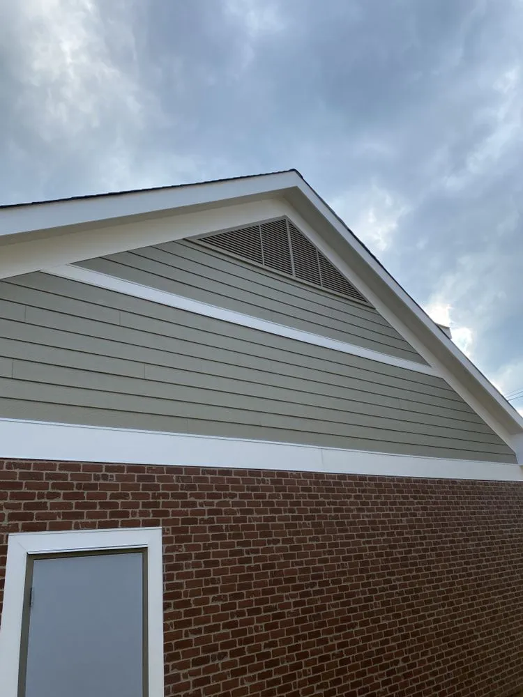 Slide of Zona Roofing