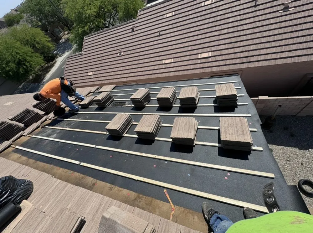 Slide of Zona Roofing