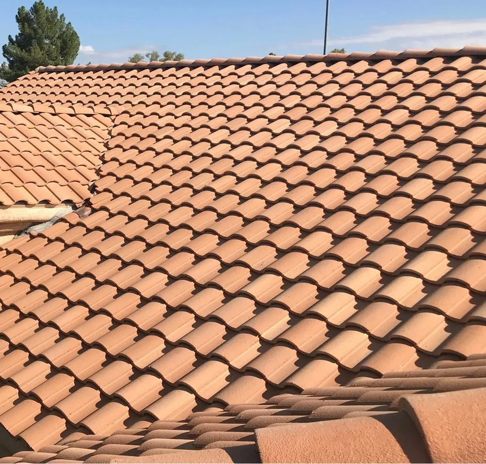 Slide of Zona Roofing