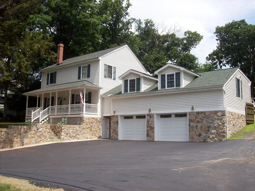 Slide of Zowds Homes & Restoration