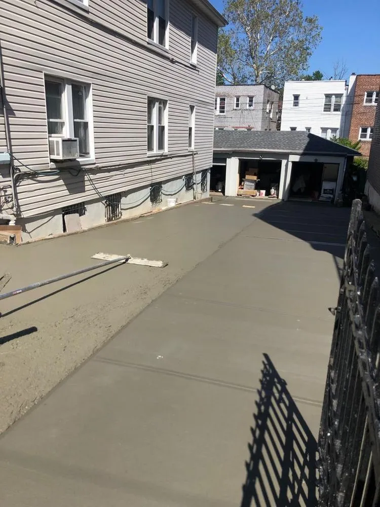 Slide of ZQ Marks Construction