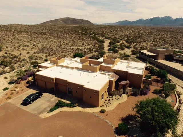 Slide of Zro Industries Construction