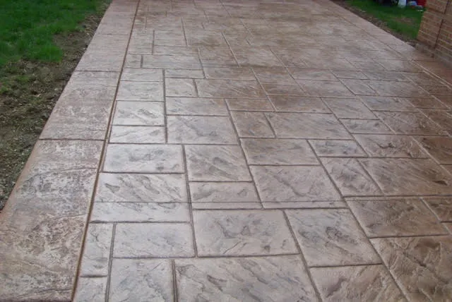 Slide of Zro Industries Construction