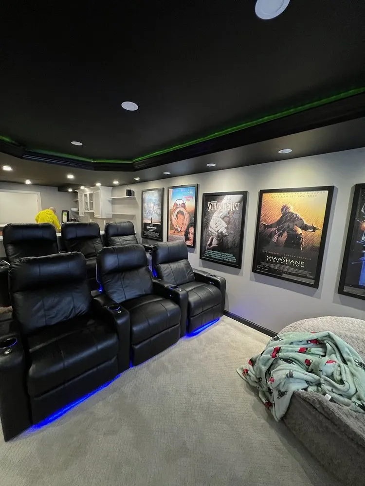 Slide of Zu Con Painting & Contracting