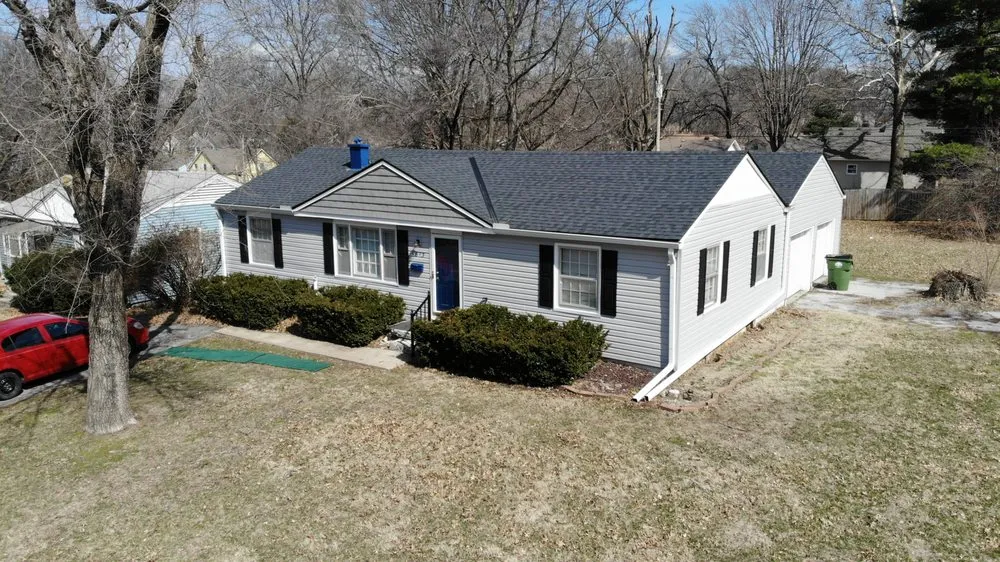 Slide of Zucca & Daughters & Son Roofing