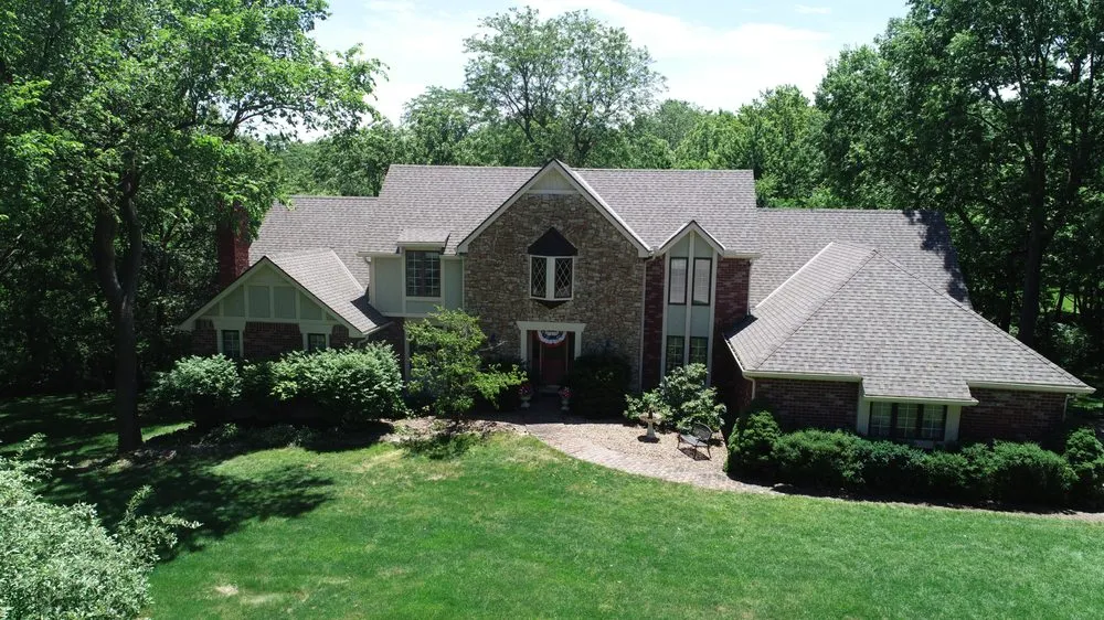 Slide of Zucca & Daughters & Son Roofing