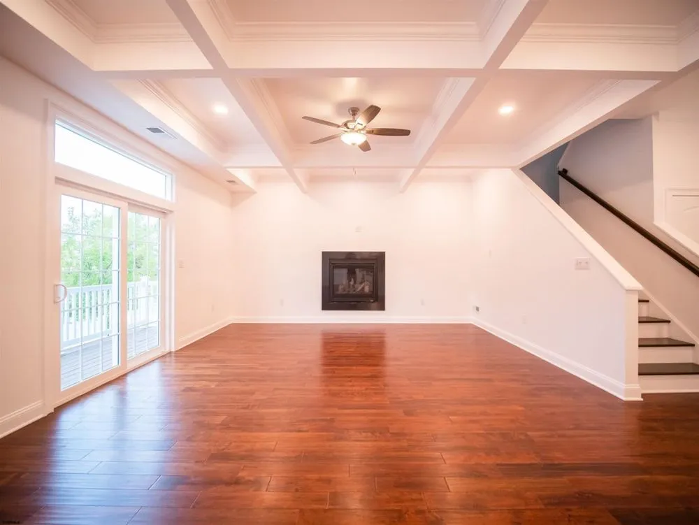 Slide of Zucchi Construction