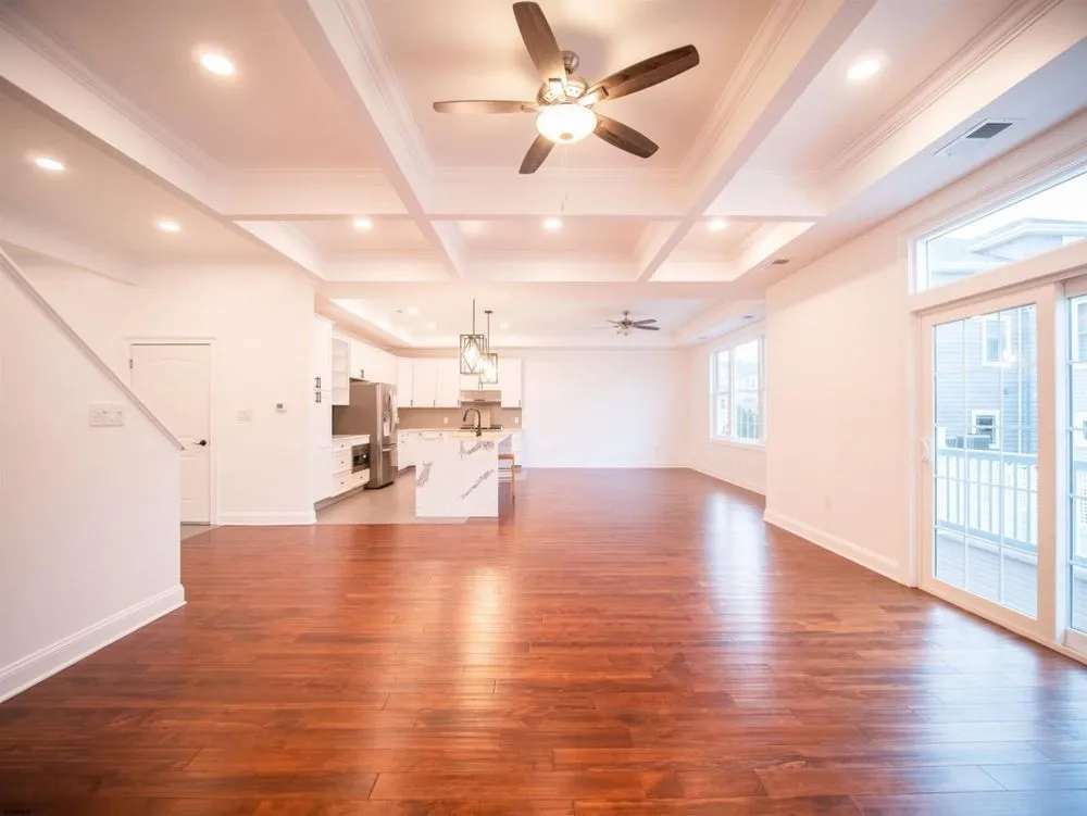 Slide of Zucchi Construction