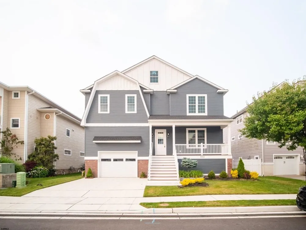 Slide of Zucchi Construction