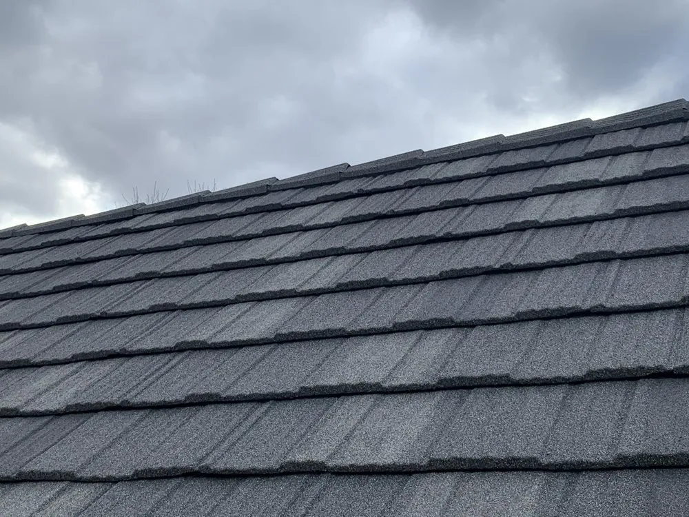 Slide of Z&Z roofing LLC