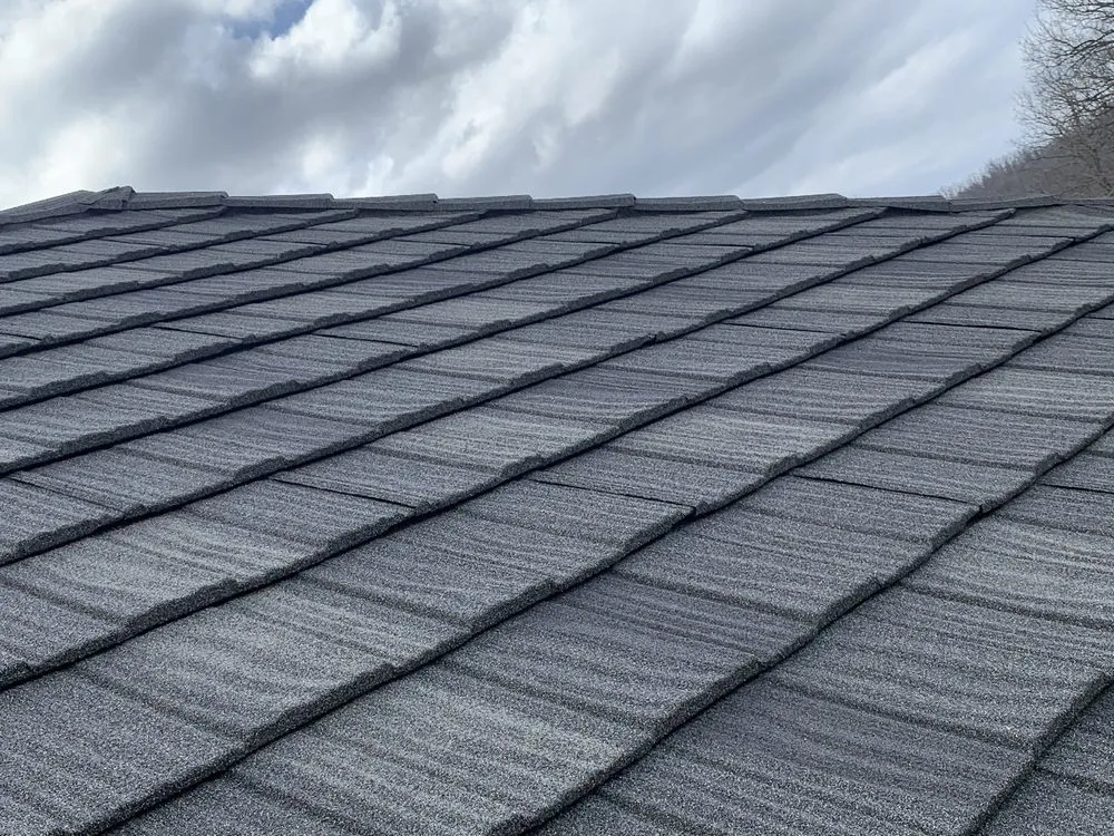 Slide of Z&Z roofing LLC