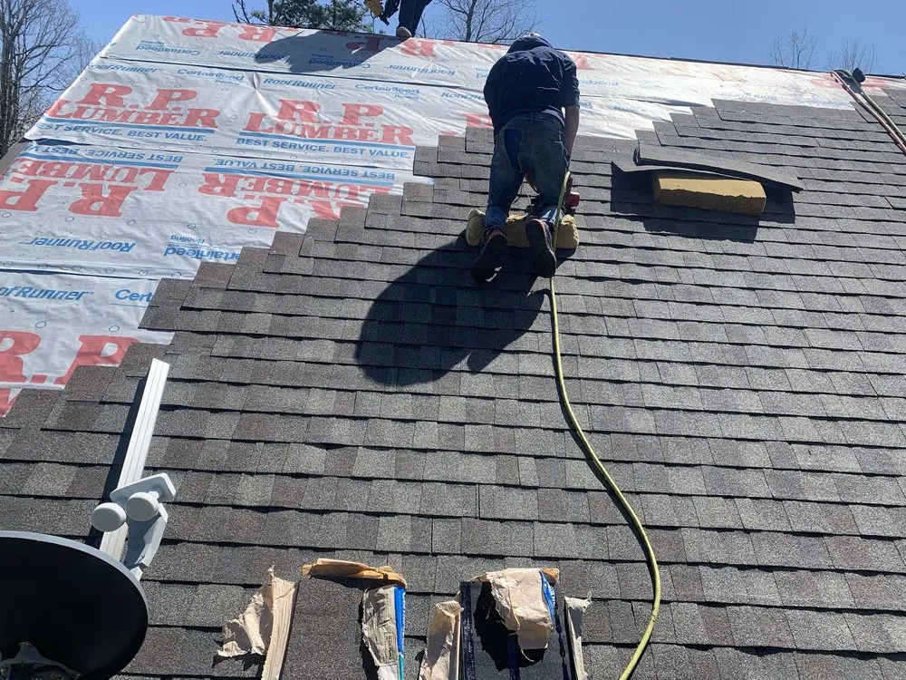 Slide of Z&Z roofing LLC